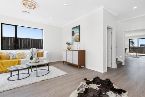 Photo of property in 48 Emerald Avenue, Rosehill, Papakura, 2113