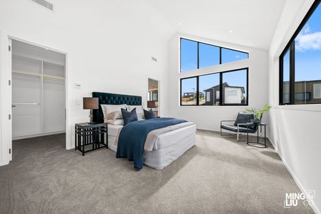 Photo of property in 34 Kumukumu Road, Long Bay, Auckland, 0630