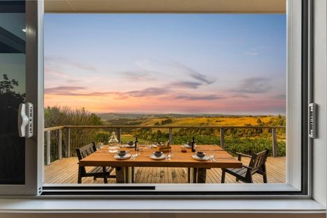 Photo of property in 200 Govan Wilson Road, Whangaripo, Warkworth, 0985