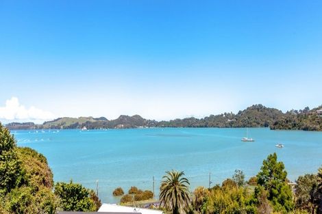 Photo of property in 90 Harbour View Road, Coromandel, 3581