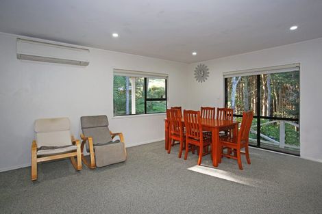 Photo of property in 30 Paulownia Place, Totara Heights, Auckland, 2105