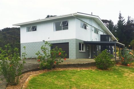 Photo of property in 3 Bush Point Road, Cable Bay, 0420