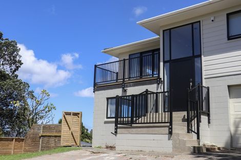 Photo of property in 15 Mcdowell Crescent, Hillcrest, Auckland, 0627