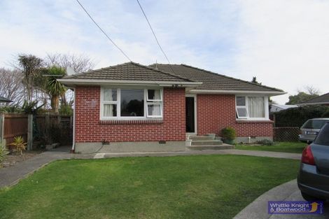 Photo of property in 1/19 Pinehurst Crescent, Russley, Christchurch, 8042