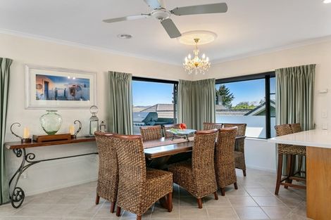 Photo of property in 1/40 Shepherd Road, Waipahihi, Taupo, 3330