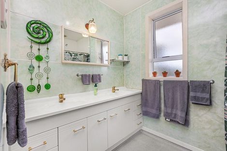 Photo of property in 136 Hakanoa Street, Huntly, 3700