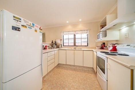 Photo of property in 62 Mcparland Street, Elderslea, Upper Hutt, 5018