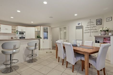 Photo of property in 29 Downing Place, Welcome Bay, Tauranga, 3112