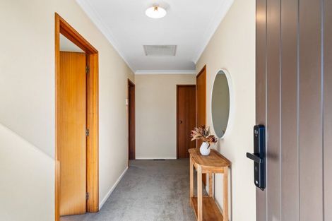 Photo of property in 6 Keirunga Road, Havelock North, 4130