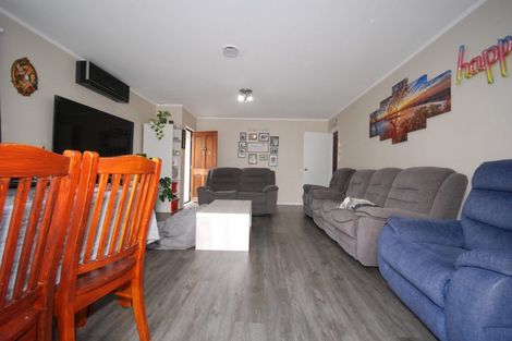 Photo of property in 76a Panorama Road, Mount Wellington, Auckland, 1060
