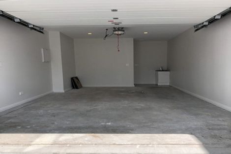 Photo of property in 6 Riroriro Close, Papakura, 2110