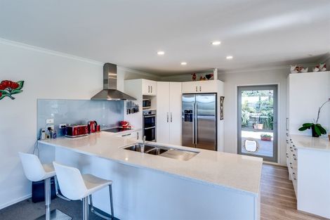 Photo of property in 96 Avery Road, Eskdale, Napier, 4182