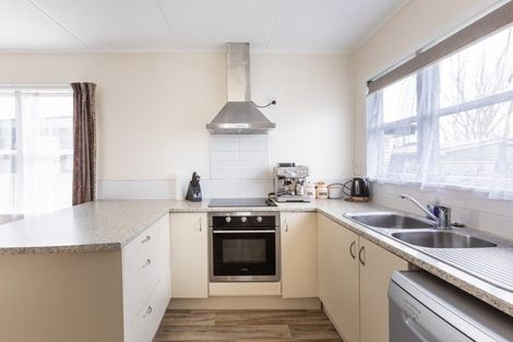 Photo of property in 34 James Street, Dannevirke, 4930