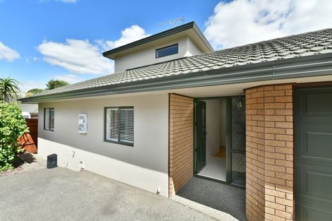 Photo of property in 1/12 Sundown Avenue, Manly, Whangaparaoa, 0930