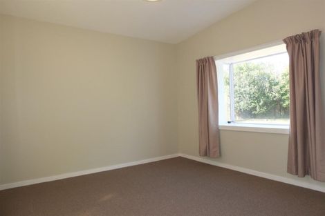 Photo of property in 1/50 Vancouver Crescent, Wainoni, Christchurch, 8061