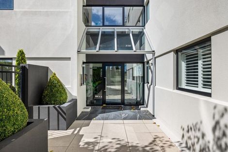 Photo of property in 502/18 Carlton Mill Road, Merivale, Christchurch, 8014