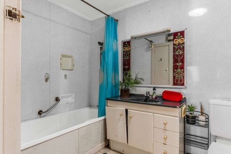 Photo of property in 216a Harris Street, Inner Kaiti, Gisborne, 4010