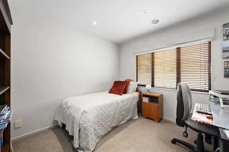 Photo of property in 72 Downing Street, Crofton Downs, Wellington, 6035