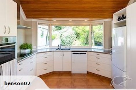 Photo of property in 1 Tauroa Road, Havelock North, 4130