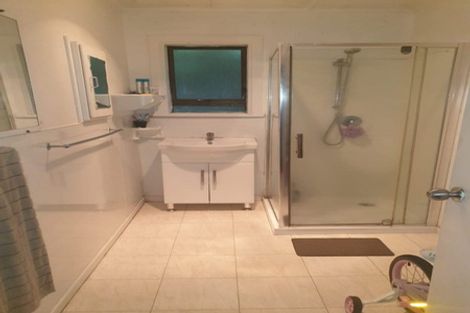 Photo of property in 2/25 York Road, Papatoetoe, Auckland, 2104