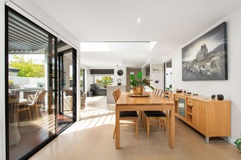 Photo of property in 47 Winchester Street, Merivale, Christchurch, 8014