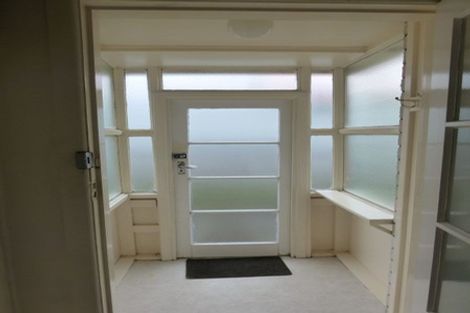 Photo of property in 4/141 Cuba Street, Petone, Lower Hutt, 5012