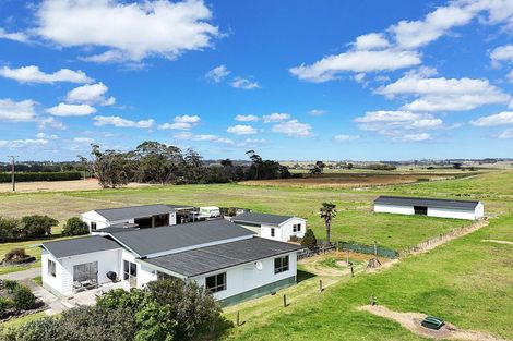 Photo of property in 1034 Pouto Road, Te Kopuru, 0391