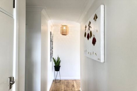 Photo of property in 83 Lorna Street, Lynmouth, New Plymouth, 4310