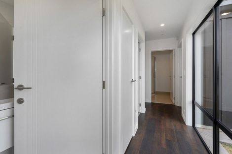 Photo of property in 42 Lacebark Drive, Kinloch, Taupo, 3377