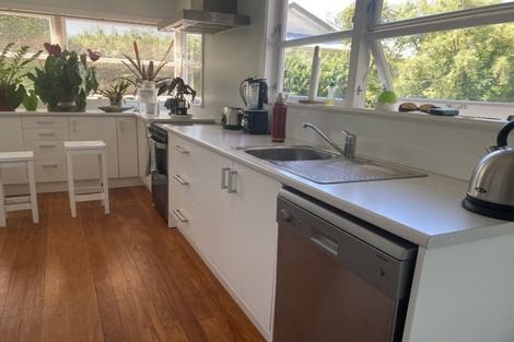 Photo of property in 96 Matatua Road, Raumati Beach, Paraparaumu, 5032