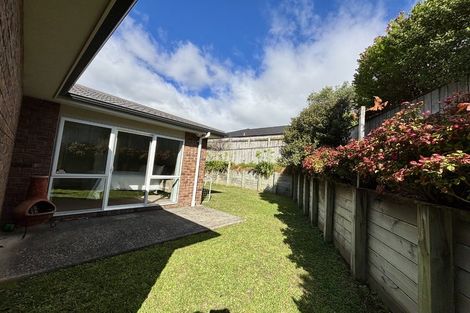Photo of property in 6 Catlins Glen, Aotea, Porirua, 5024
