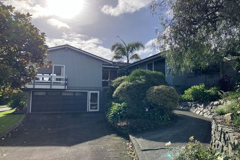 Photo of property in 8 Kea Street, Waikanae, 5036