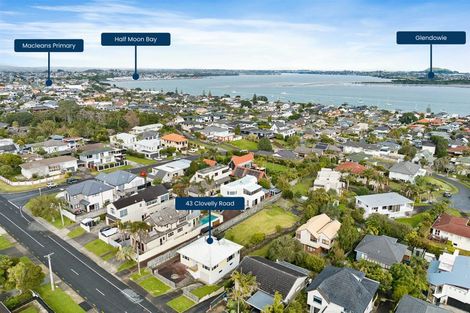 Photo of property in 43 Clovelly Road, Bucklands Beach, Auckland, 2012