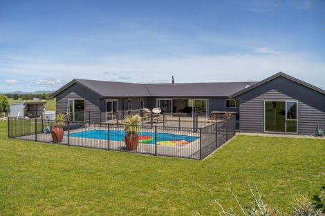 Photo of property in 2 Jordan Road, Waingawa, Carterton, 5791