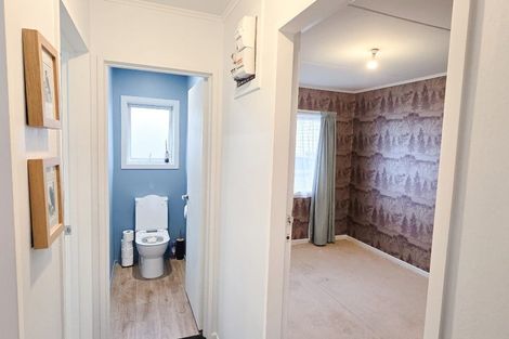 Photo of property in 2b Ipswich Grove, Wainuiomata, Lower Hutt, 5014