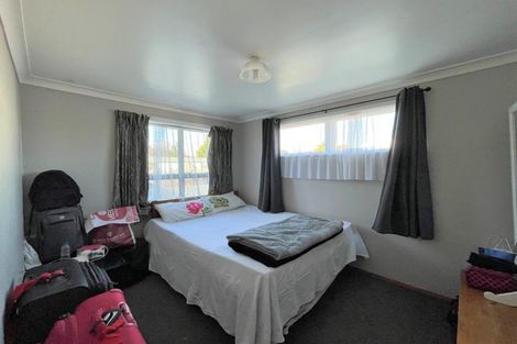 Photo of property in 56 Tennyson Street, Dannevirke, 4930