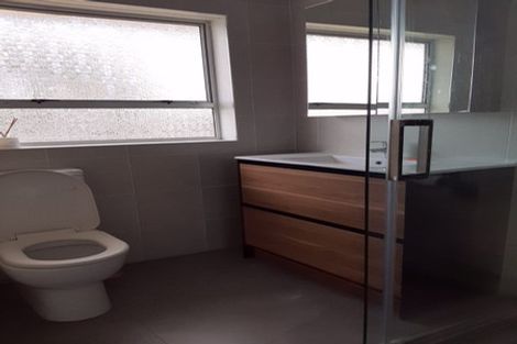 Photo of property in 2/127 Portage Road, New Lynn, Auckland, 0600