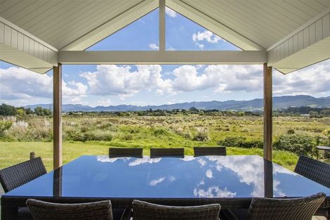 Photo of property in 13 Riverside Place, Katikati, 3129