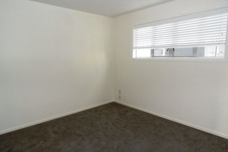 Photo of property in 3 Keystone Avenue, Mount Roskill, Auckland, 1041