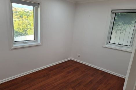 Photo of property in 36 Trias Road, Totara Vale, Auckland, 0629