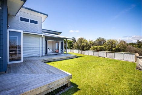 Photo of property in 36 Karamea Street, Whalers Gate, New Plymouth, 4310