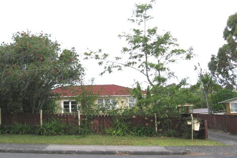 Photo of property in 15 Woodstock Road, Forrest Hill, Auckland, 0620