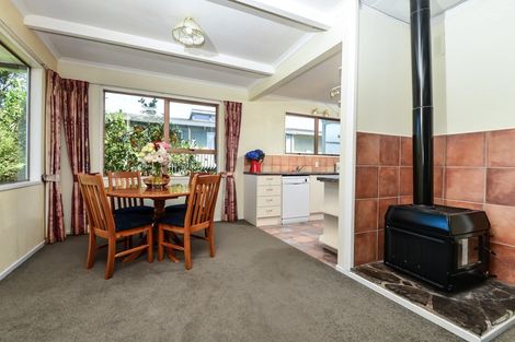 Photo of property in 13 Paulette Place, Queenwood, Hamilton, 3210