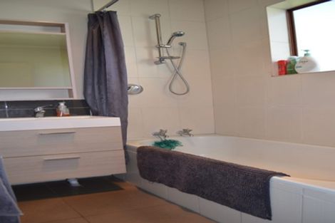 Photo of property in 298b Ngatai Road, Bellevue, Tauranga, 3110