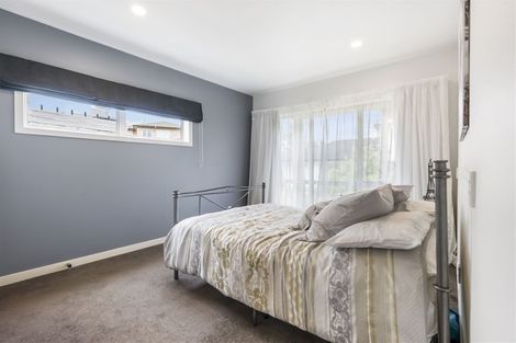 Photo of property in 10 Treetops Way, Bayview, Auckland, 0629