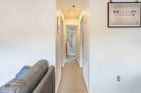 Photo of property in 22/3 The Avenue, Albany, Auckland, 0632