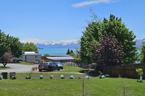 Photo of property in 32 Aorangi Crescent, Lake Tekapo, 7999