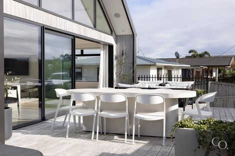 Photo of property in 56 Karewa Parade, Papamoa Beach, Papamoa, 3118