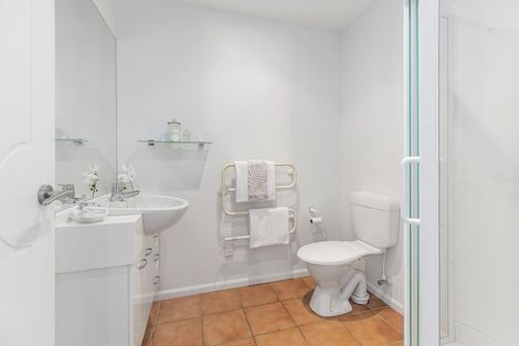 Photo of property in 5/148 Evans Bay Parade, Roseneath, Wellington, 6021