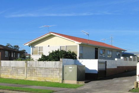 Photo of property in 10 Vetori Place, Clover Park, Auckland, 2023